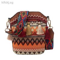 Ethnic style ided tassel bucket bag new Korean version of Bohemian one-shoulder messenger direct supply