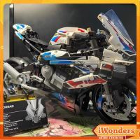 Technic BMW M 1000 RR 42130 DIY Model Building Kit (1,925 ชิ้น) บล็อกอาคารสำหรับก่อสร้างเด็กของเล่นของเล่นเด็ก