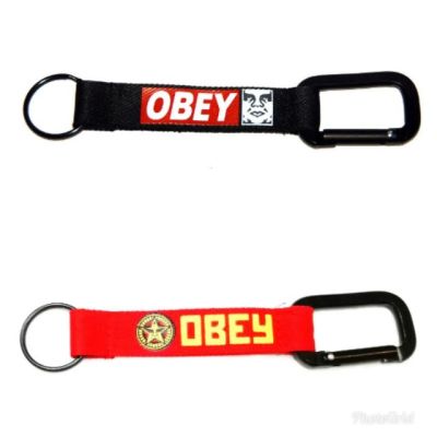 พวงกุญแจ​เกี่ยว​หู​กางเกง​ สาย​ยาว​ Obey
