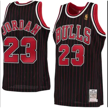 100% Authentic Michael Jordan Mitchell Ness 96 97 Bulls Jersey L 14/16 Youth  Boy