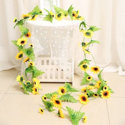 260cm Fake Silk Sunflower Ivy Artificial Flowers With Green Leaves Hanging Garland Garden Fences Home Wedding Decoration