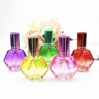 1PC 10ml Colorful Glass Perfume Bottles Spray Refillable Atomizer Travel Scent Bottles Packaging Bottle Travel Size Bottles Containers