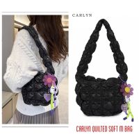 กระเป๋าสะพาย Carlyn Quilted Soft M Bag กระเป๋าสุดฮอตจากประเทศเกาหลี มีทรงที่กำลังพอดี