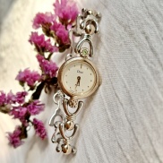 Đồng hồ Si Nhật - Nữ - PINO ALBA by SEIKO Kiểu dáng lắc tay tiểu thư xinh