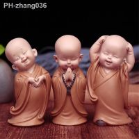 Small Monk Figurines Religion Resin Crafts Desk Miniatures Decoration Ornaments Accessories Home Decor Monk Home Decoration