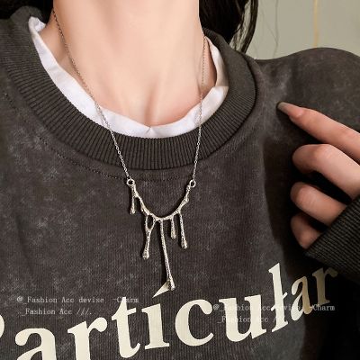 [COD] South Koreas new lava water drop necklace ins fashion temperament design sense sweater chain personality cold female