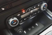 Sạc không dây danh cho Mazda Cx5 2018 - 2023 Việt nam, hỗ trợ sạc nhanh