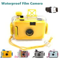 Retro 35mm Reusable Waterproof Film Camera With Case 2X CN200 135 Color Film