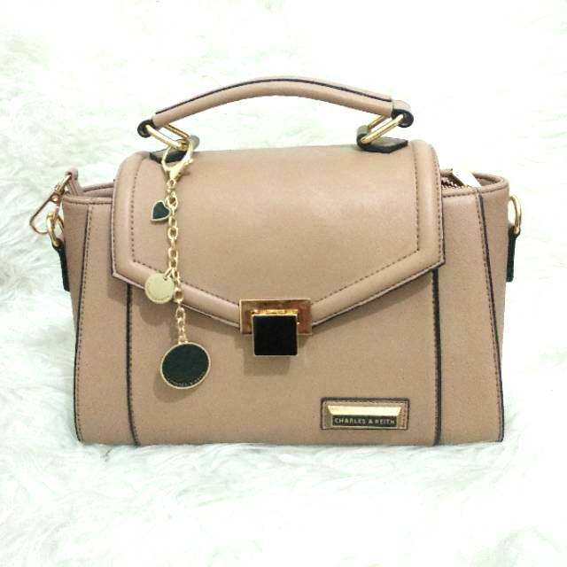 Tas pesta cantik terbaru #tas #taswanita #taspesta #tasimport #tascewek