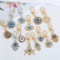 1Pcs Rainbow Evil Eye Hamsa Hand Keychain Key Ring For Friend Lovers Bling Heart Blue Eye Bag Car Airpods Box Key Accessories