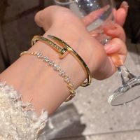 Vivienne Westwood High-end Titanium steel gold-plated nail bracelet gold and silver simple texture sparkling diamonds stacked high-end light luxury cool and non-fading bracelet