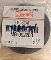 ซีลล้อหลัง Mitsubishi ไซโคลน สตาด้า MD092288 ราคาต่อ 1 ชิ้น