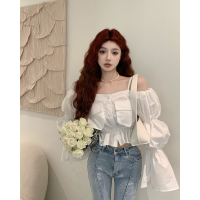 COCONI เสื้อแขนพองเปิดไหล่สำหรับผู้หญิง,เสื้อเบลาส์แขนบานมีกระดุมสไตล์เกาหลีสำหรับผู้หญิงรุ่นใหม่ใส่เข้าชุดได้ง่ายจาก Baju Perempuan