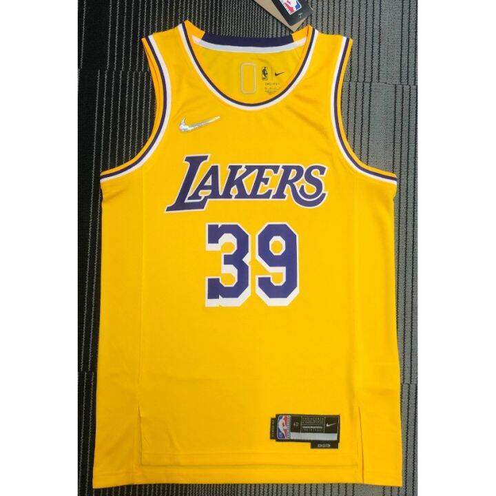 los angeles lakers jersey sponsor