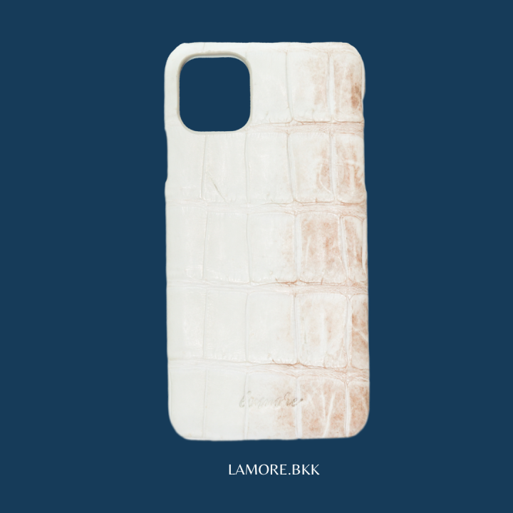 lamore-bkk-genuine-crocodile-leather-phone-case-เคสหนังจระเข้แท้-สี-white-himalayan-instyle