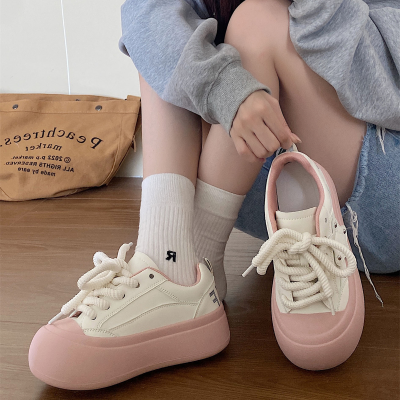 2023 ฤดูใบไม้ร่วงใหม่เกาหลีรุ่นเล็กสีขาวรองเท้าหนังแนวโน้มรองเท้าผ้าใบรองเท้าผ้าใบรองเท้าผ้าใบ