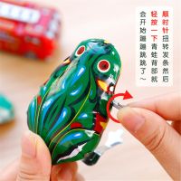 Children Toys Jumping for Frogs Tin Toys Wind Up Vintage Metal Clockwork Tin Toys Vintage Action Toy for Children Kids