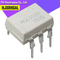 10PCS MOC3020 DIP6 DIP photocoupler ใหม่เดิมขาย