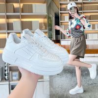 In the summer of 2022 the new large base sponge with breathable leisure single lace-up shoes sports sandals white shoe female shoes