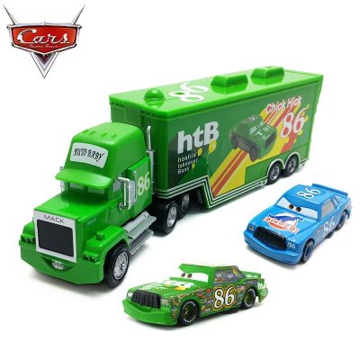 1:55 Disney Cars 2 Chick Hick And HTB DINOCO No. 86 Car Model Hostile Takeover Bank Mack Truck Combination For Children Toys