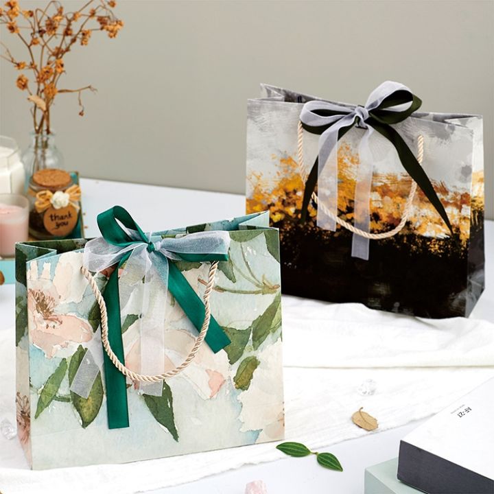 cod-painting-exquisite-birthday-accompanying-handbag-paper