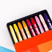 Bút sáp dầu Deli - Hộp giấy 12 màu 18 màu 24 màu - 1 Hộp
