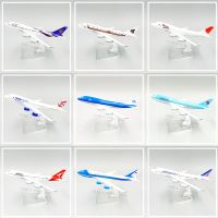 โมเดลเครื่องบินเหล็ก โบอิ้ง BOEING 747 สายการบินต่างๆ ขนาด 16 ซม. Model Plane เครื่องบินเหล็ก เครื่องบินตั้งโชว์