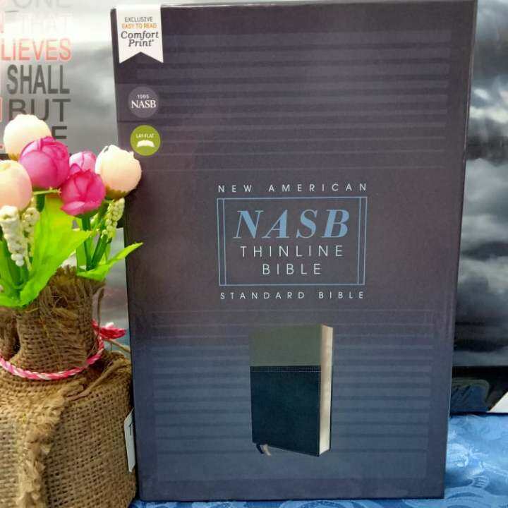 PCBS NEW AMERICAN STANDARD BIBLE THIN LINE BIBLE BLACK LEATHERSOFT (9.