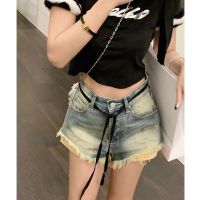 กางเกงขาสั้น Washed and Strippy Denim Shorts womens summer high waist a-line raw edge super short bag hip hot pants