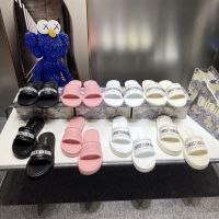 【High Quality】New Soft Sole Slippers with Thick Sole for Womens Flat Bottom Fashion Holiday Beach Shoes