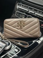 กระเป๋าสตางค์ ใบยาว Tory Burch Kira Long Wallet กระเป๋าสตางค์ใบนี้รับรองว่า ถูกอกถูกใจของสาว ๆ