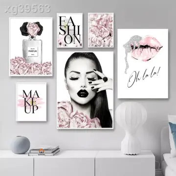 1,779 Female Black Teen Lipstick Images, Stock Photos, 3D objects, &  Vectors