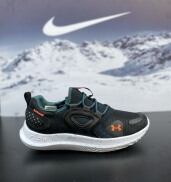 Under Armour Flow Velociti MVMNT SNG Sportstyle Shoes chính hãng