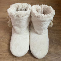 2021 Winter Slippers Cute Ball Women Slippers Warm Plush Slippers Shoes Women Indoor Light Soft Home Slippes Free Size 35-40