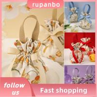 RUPANBO039392692 ผ้าใบแคนวาส กระเป๋าใส่ลูกอม แบบพกพาได้ สร้างสรรค์และสร้างสรรค์ ถุงหูรูด ของใหม่ ภาพวาดดอกไม้ด้วยมือ ถุงขนมถุง การหมั้นหมาย