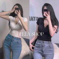 NSMKW MALL Bella?เสื้อยืด?เสื้อยืดคอวีแขนสั้นผู้หญิงเอวสูงผ้าฝ้ายแท้การออกแบบเฉพาะด้านบนสวมใส่ด้านในต่ำ✨พร้อมส่งจากกทม มาถึงใน 3-5 วัน