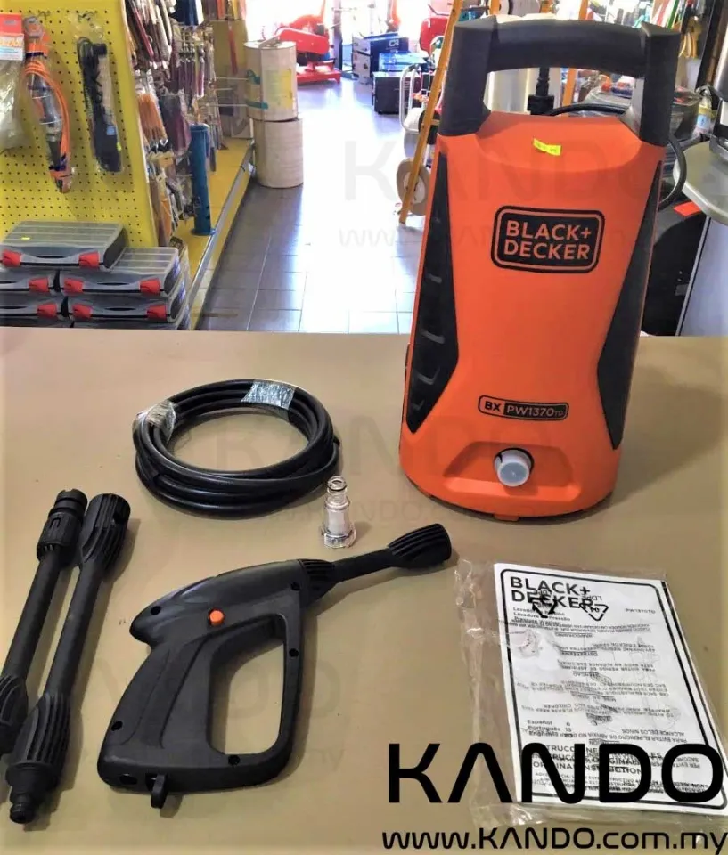 BLACK & DECKER 1300 Watt 100 Bar Pressure Washer PW1370TD