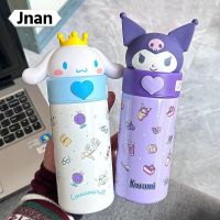 Jnan?คลังสินค้าพร้อม?Sanrio ถ้วยสแตนเลสเก็บความร้อน316ขนาด350มล. แบบพกพาพร้อม TPR เสื่อกันลื่นตุ๊กตาเมโลดีน่ารัก Kuromi Cinnamoroll ของขวัญกระบอกน้ำสำหรับเด็ก