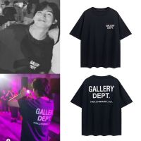 [มีสินค้า]KPOP BTS V GALLERY DEPT เดียวกันผ้าฝ้ายแขนสั้นเสื้อยืดผู้ชายผู้หญิงขนาดพิเศษแฟชั่นที่เรียบง่ายพิมพ์แขนสั้นด้านบน 2022 ฤด