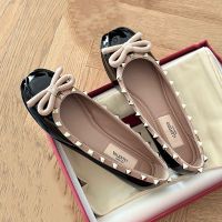 [FREE SHIPPING]Butterfly Patent Leather Rivet Single Shoe Womens Round Toe Shallow Cut Ballet Flat Shoes