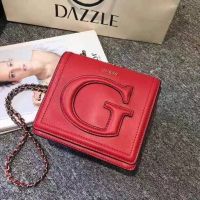 กระเป๋า Guess Mini Crossbody Bag คอลใหม่ งานแท้ ขนาด 7 นิ้ว