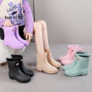 2023 New Rain Shoes Women s Mid Sleeve Wrapped Water Shoes Lightweight