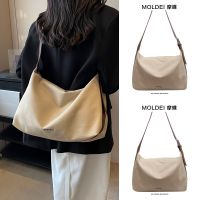 Summer summer large-capacity commuting high-level tote bag 2023 new wide shoulder oblique cross bag college students class bag 【QYUE】