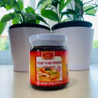 น้ำพริกเผาต้มยำ สูตรวีแกน/ มังสวิรัต ขนาด 220 กรัม (Tom Yum Paste) ตรา Chefs Choice