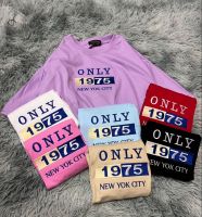 เสื้อครอป ปัก O N L Y 1975 เก๋ๆๆ