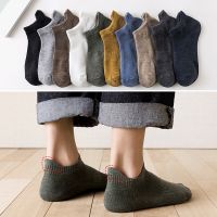 Soft Cotton Men Short Socks Fashion Breathable Men Ankle Socks Comfortable Solid Color Male Street Fashion Casual Socks Socks Tights