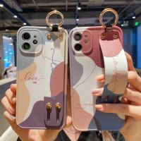 {OLI STUDIO}สำหรับ iPhone 13 ProCaseWrist StrapCase สำหรับ iPhone 11ProXSXR X 8 7 Plus SoftHand Band Cover