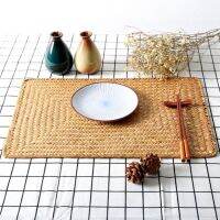 【YF】 Natural Seagrass Place MatHand-Woven Rectangular Rattan Placemats Straw Tea Cup Mat Potholder Kitchen Tableware Accessories