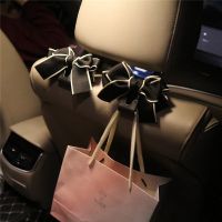 9QSS พลาสติกทำจากพลาสติก Bowknot Car Seat back hooks โบว์น๊อต อุปกรณ์ตกแต่งภายในรถยนต์ ที่แขวนพนักพิงศีรษะในรถยนต์ สากลสากลสากล ที่แขวนของชำ รถสำหรับรถ