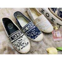 พร้อมส่ง Deshoe ผ้าลาย รองเท้าลำลองfashion new